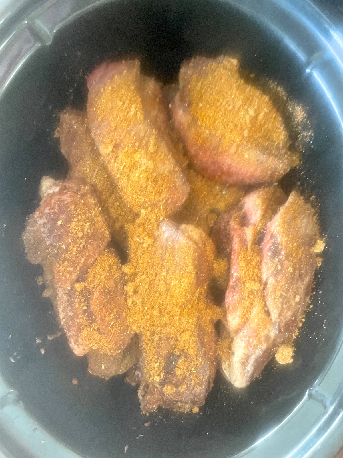 short ribs in slow cooker with spice mixture