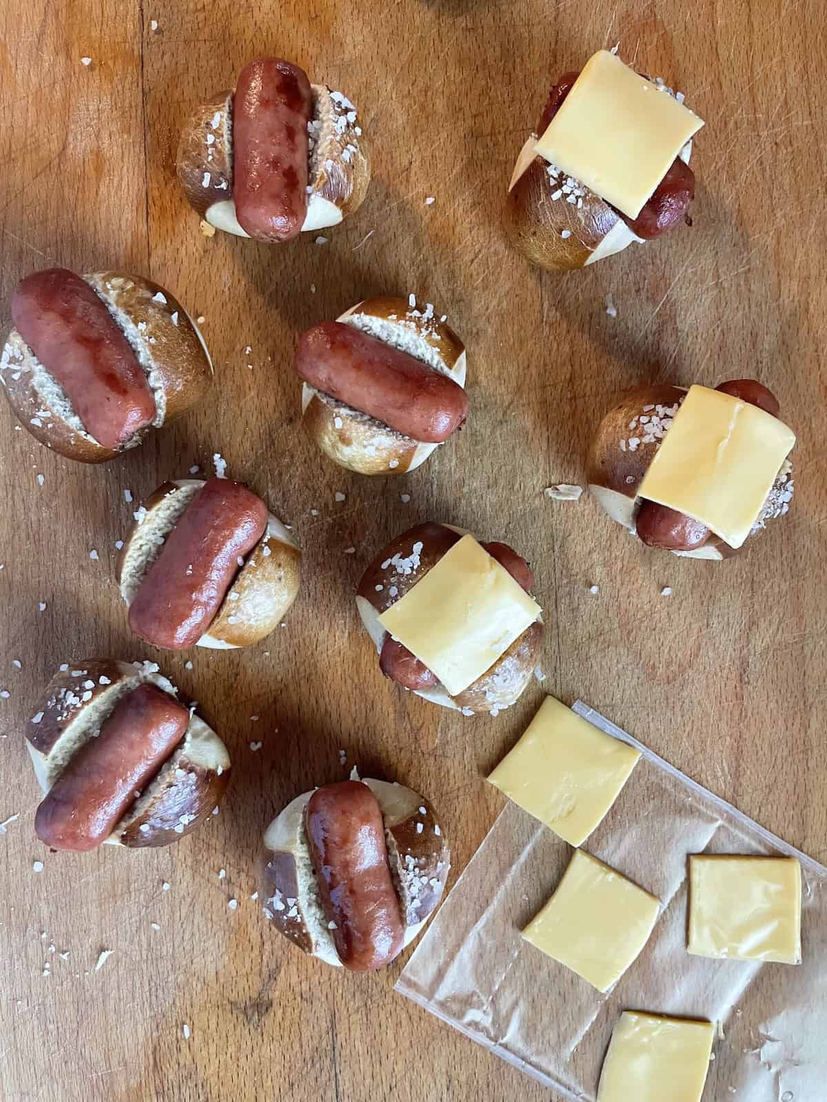 assemble hot dogs
