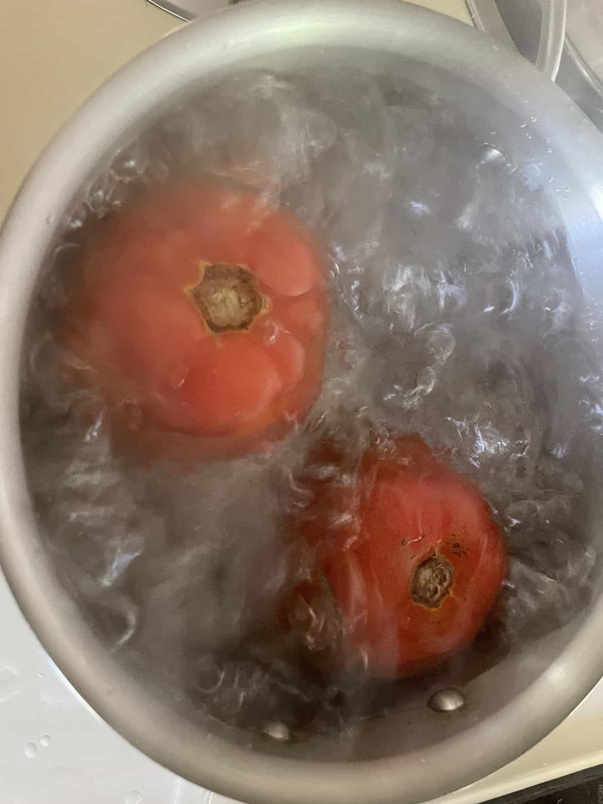 blanching tomatoes