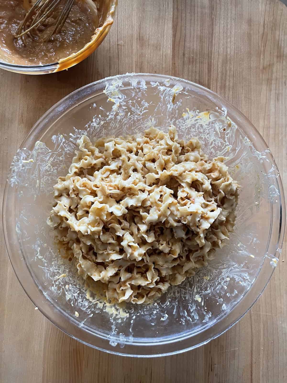 noodles mixed with peanut sauce