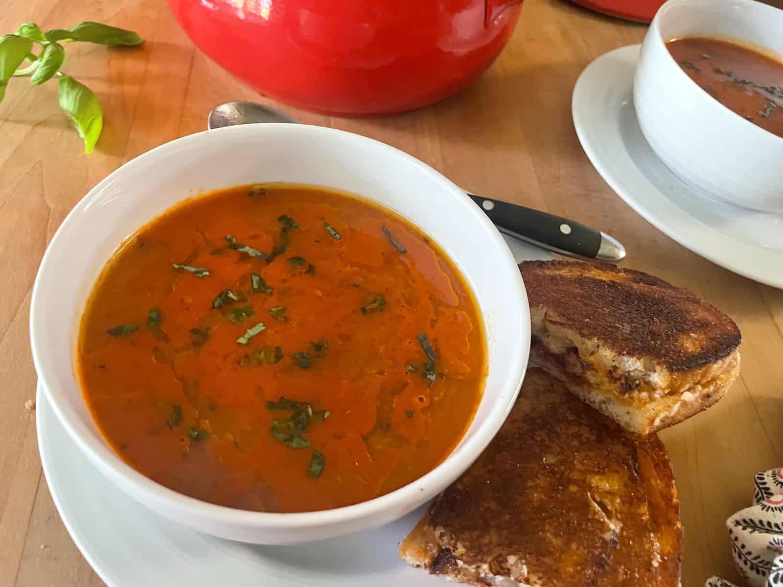 Smoky Roasted Red Pepper and Tomato Basil Soup
