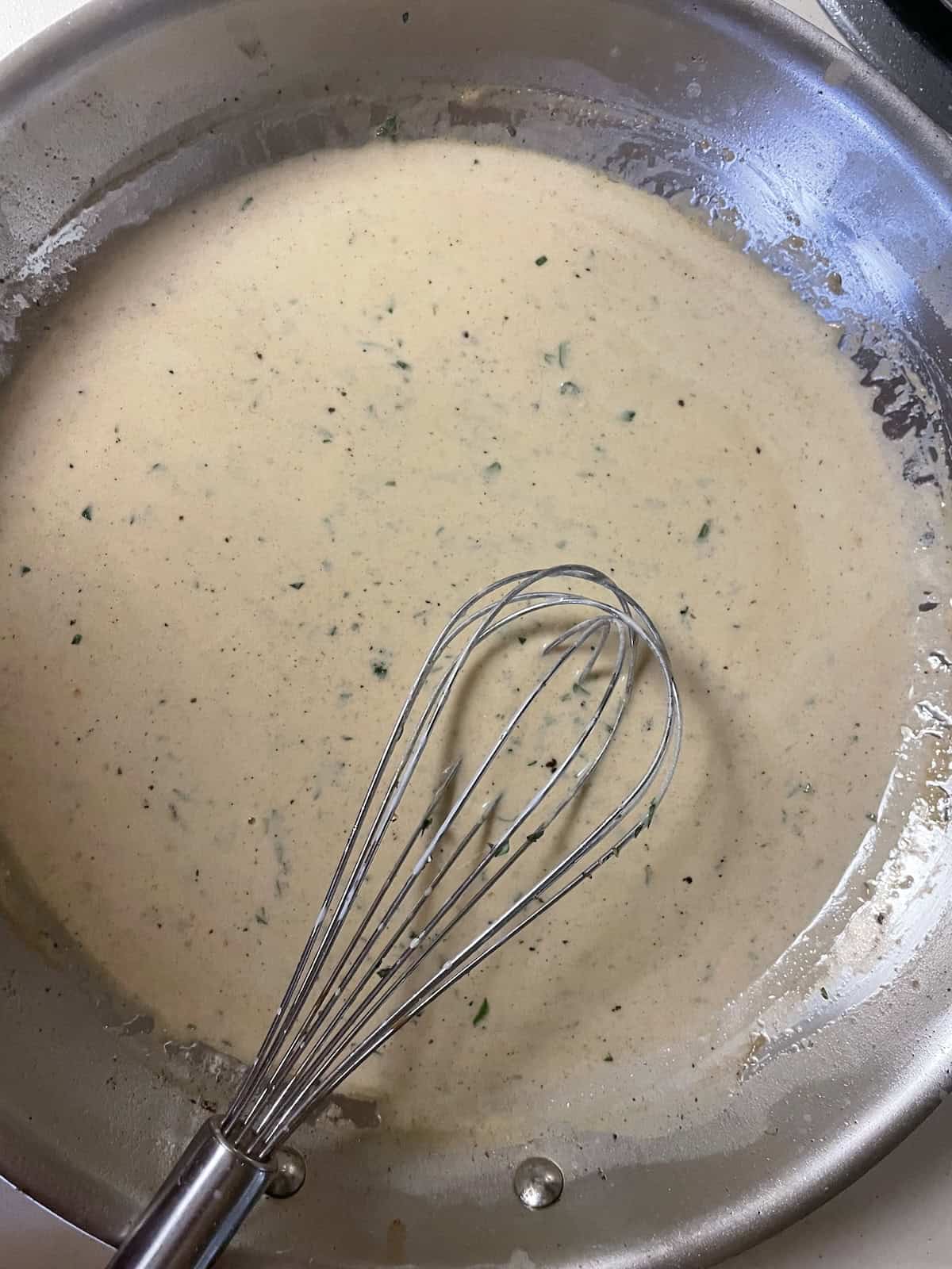 add tarragon to skillet