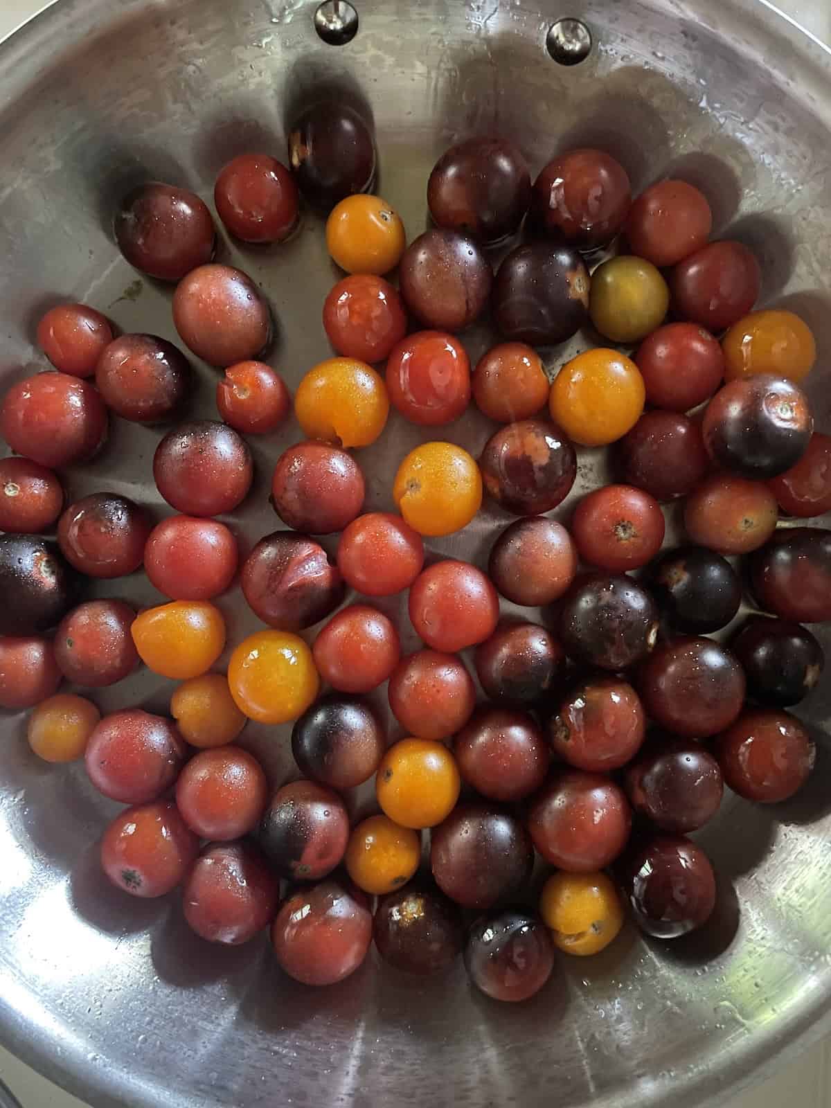 add tomatoes to skillet