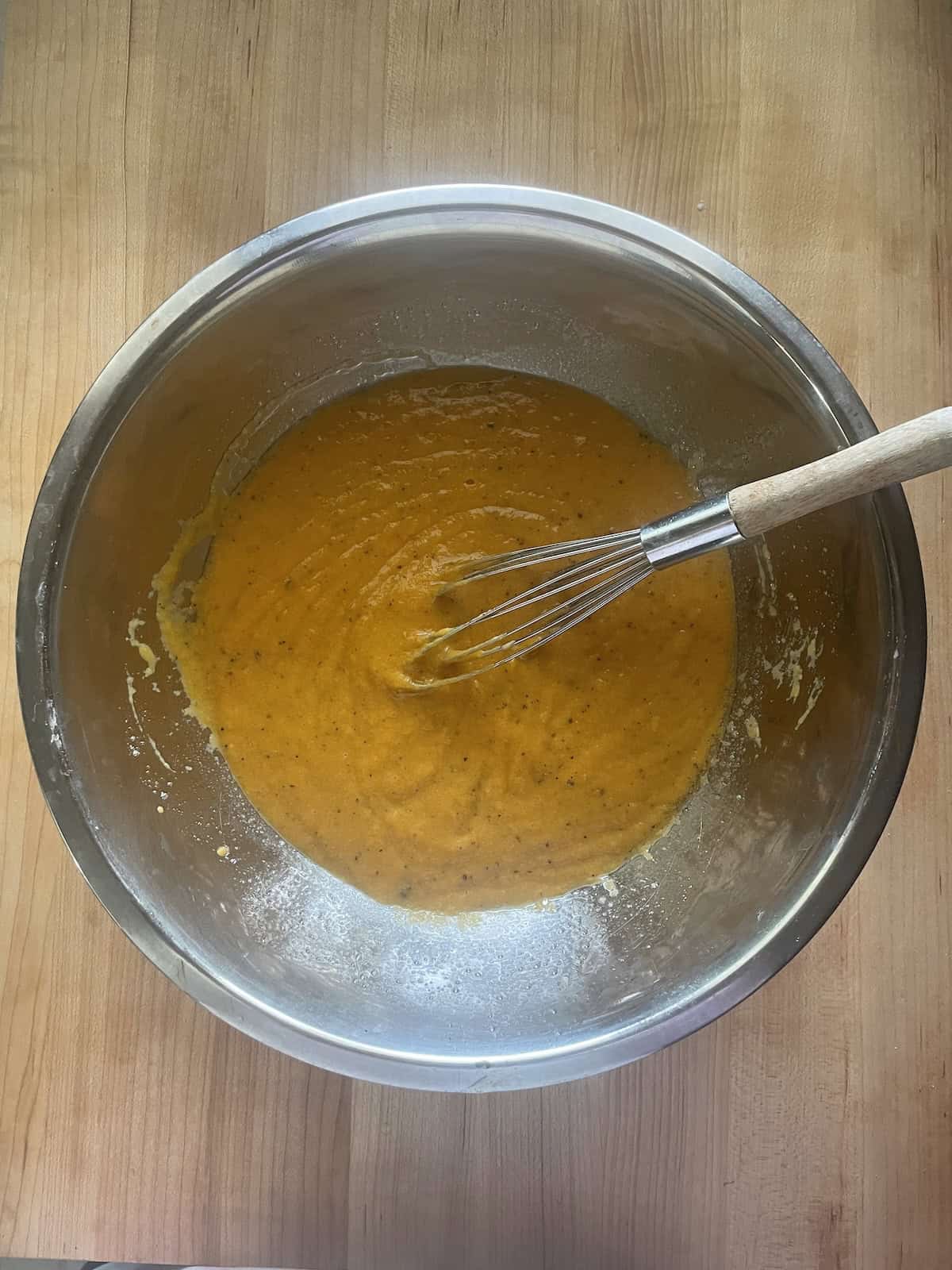 wet ingredients mixed