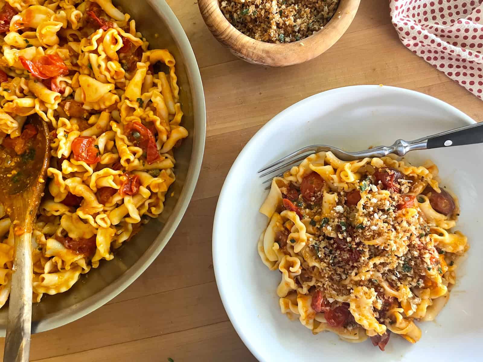 Burst Cherry Tomato Sauce and Pasta