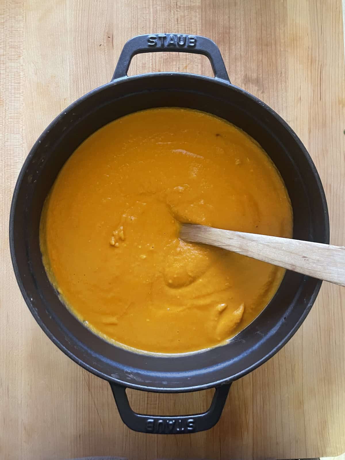 finished Roasted Tomato and White Bean Soup with Parmesan and Thyme