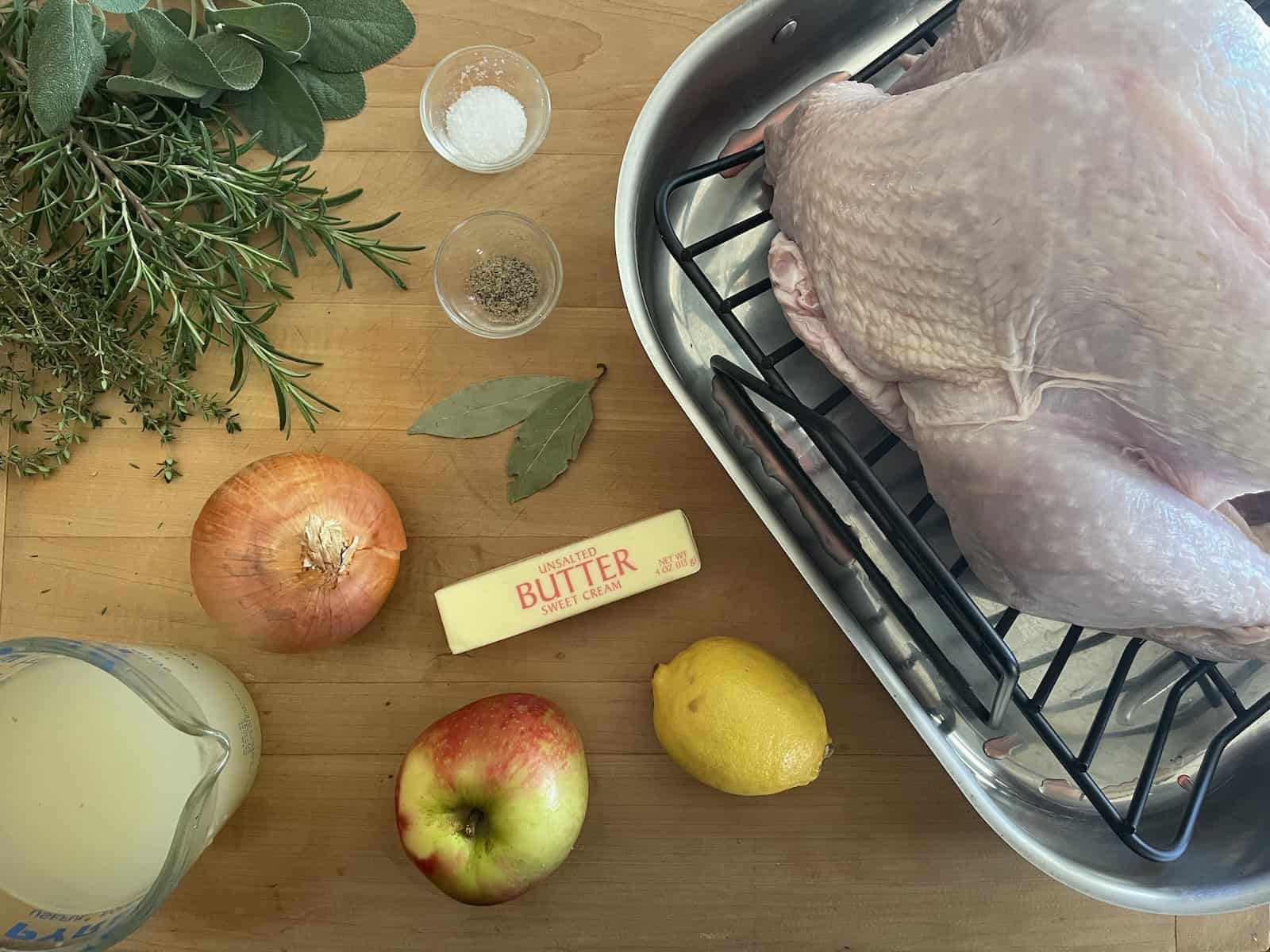 Fig and balsamic glazed turkey with herbs ingredients