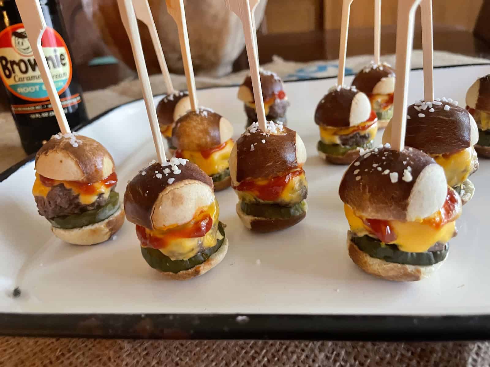 Mini pretzel bite cheeseburgers