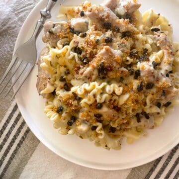 ST.Pasta and Chicken in Mustard and Tarragon Sauce