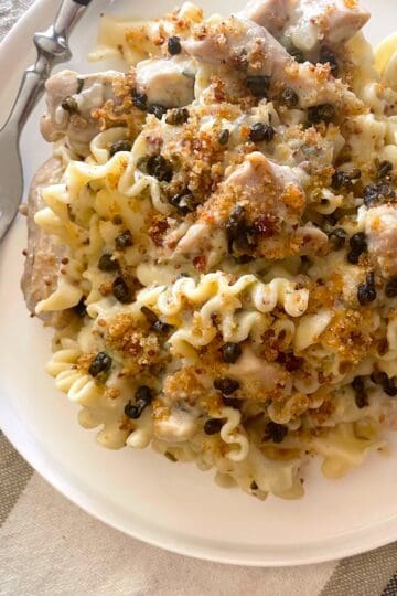 ST.Pasta and Chicken in Mustard and Tarragon Sauce
