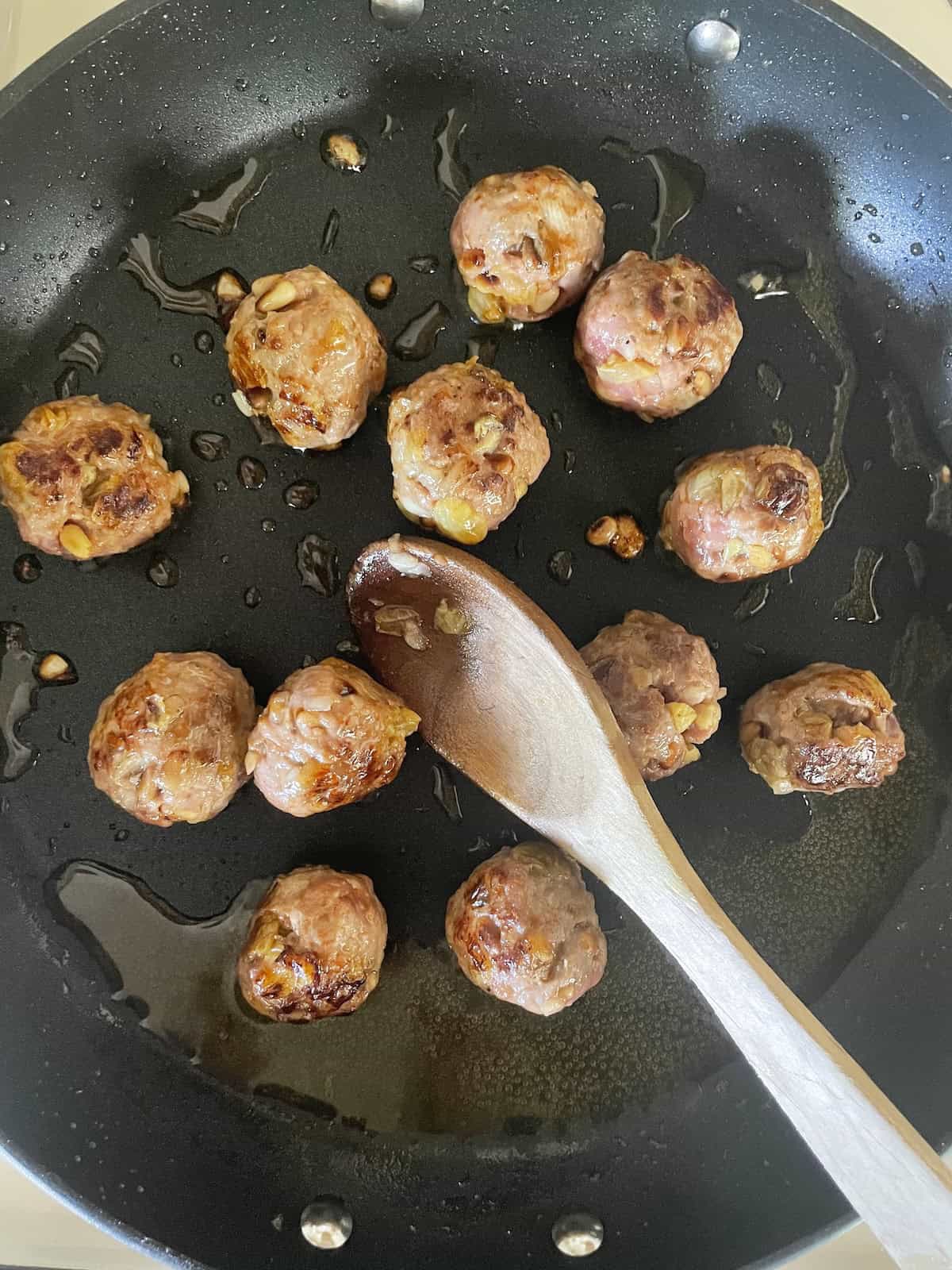 meatballs browned